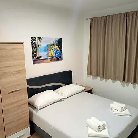 Antonio Apartment Neum